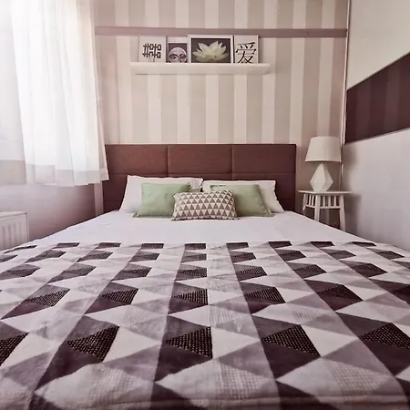 New Elegant Apartment With Free Parking And Wifi Zagabria Esterno foto