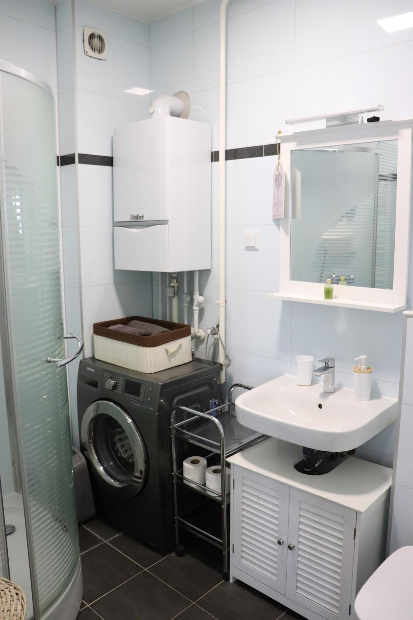 New Elegant With Free Parking And Wifi Appartement